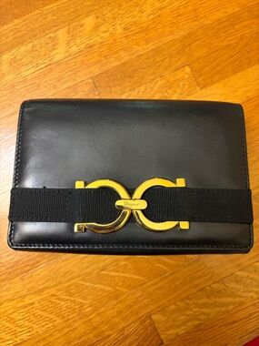 Vintage UNUSED Salvatore Ferragamo Italian Leather Purse